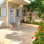 Ξενοδοχείο με διαμερίσματα Astir 3*