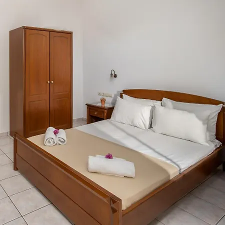 Astir Apartmanhotel Sztalída
